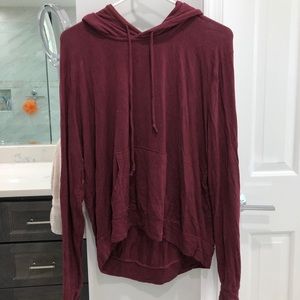 maroon lightweight sweatshirt